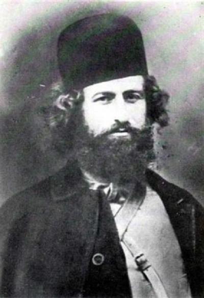 File:میرزا کوچک.jpg