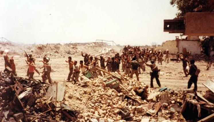 پرونده:Khorramshahr POWs crop.jpg