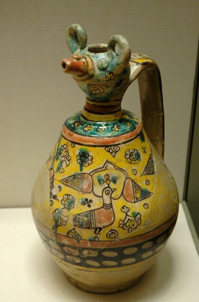File:Ewer buff-ware MET 38-40-247.jpg
