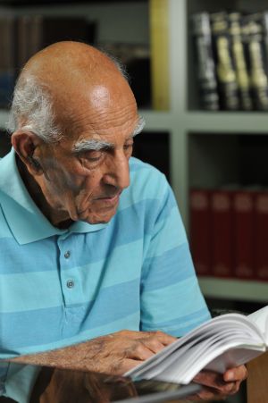 Ahmad Eghtedari-002.jpg