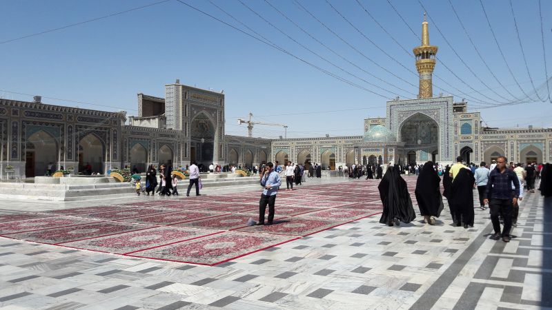 File:حرم امام رضا(ع) ، صحن قدس.jpg