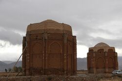 برج خرقان1.jpg