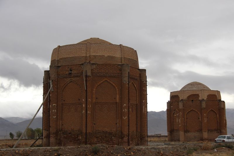 File:برج خرقان1.jpg