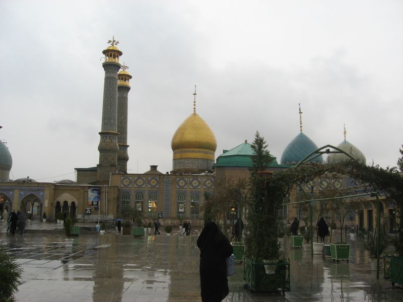 File:Shah Abdol Azim shrine.jpg
