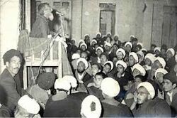 علما مسجد گوهر شاد.jpg