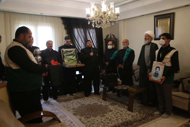 File:تجلیل از کشتگان انفجار حرم امام رضا.png