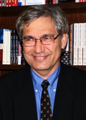 Orhan Pamuk 2009 Shankbone.jpg