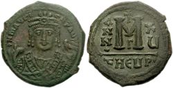 Follis Maurice Constantinople.jpg