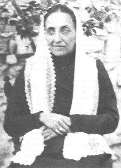 Fbahiy~12m~bahiyyih-khanum.jpg