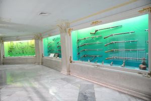 تالار سلاح.jpg