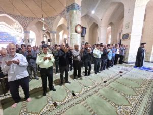 نماز جمعه شهرستان خاتم.jpg