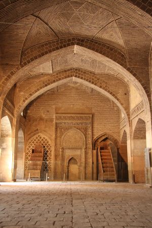 مسجد جامع اصفهان منبر.jpg
