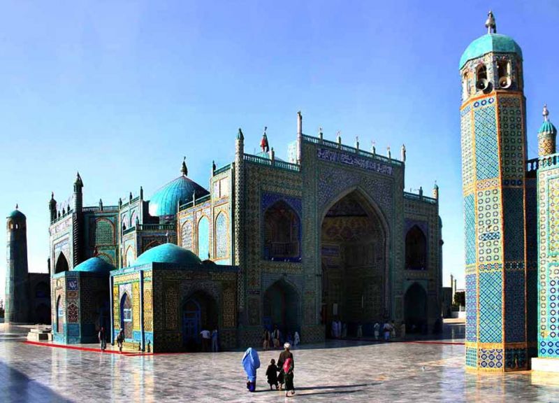 File:Mazar-e sharif - Steve Evans.jpg